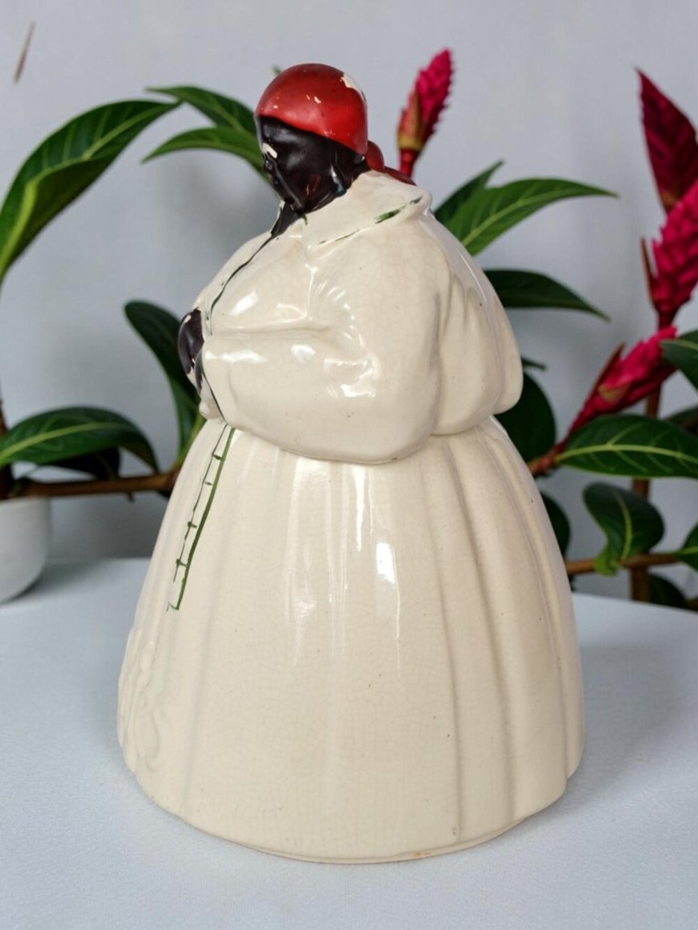 McCoy Cookie Jar - Picture 4 of 16